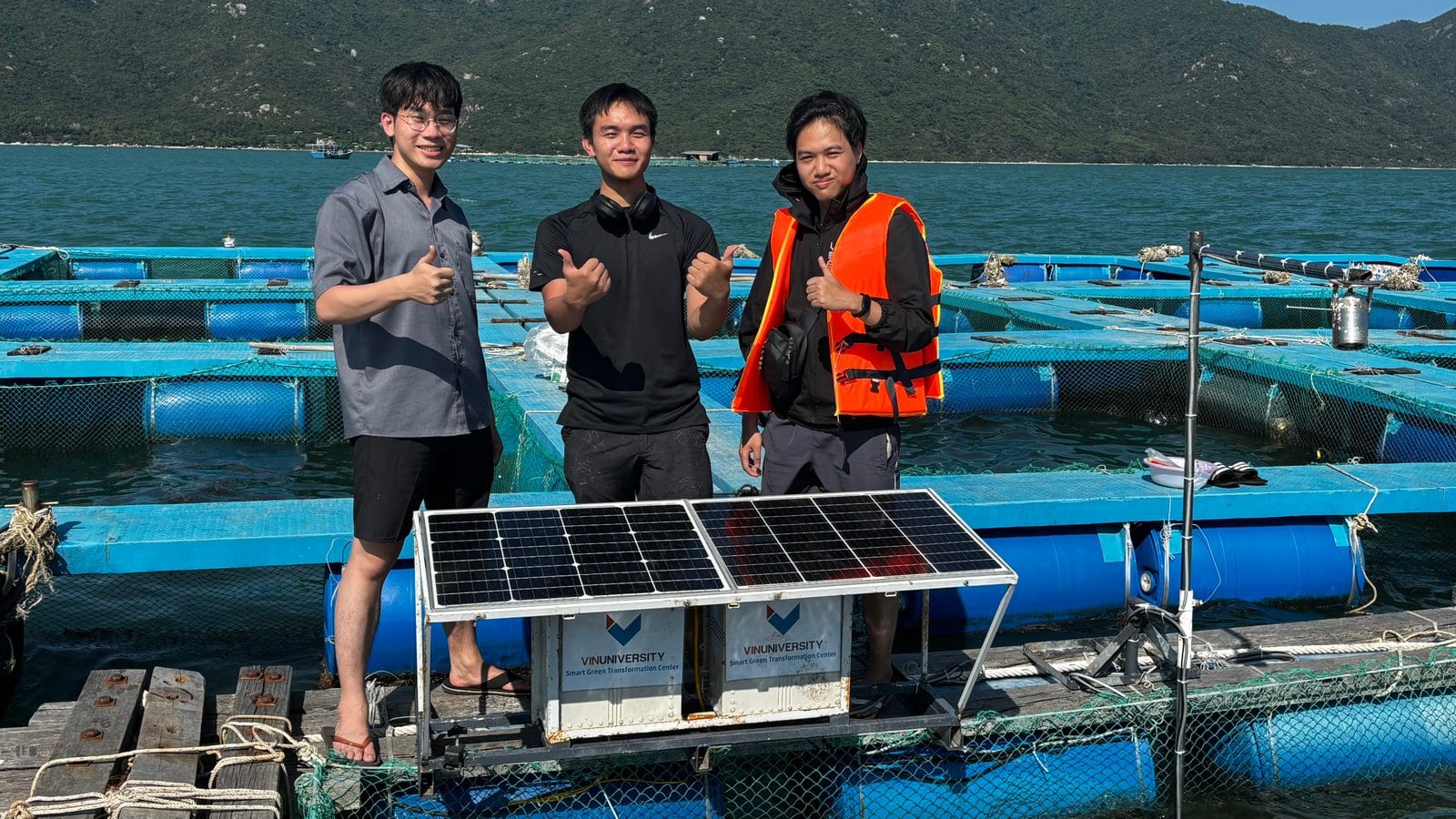 Minh-Hoang Pham and Phan Tuan Khoi at Nha Phu Bay floating platform